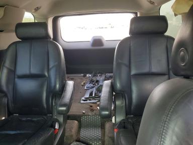 منظر 2008 GMC YUKON DENALI، زاوية 10