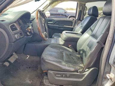 منظر 2008 GMC YUKON DENALI، زاوية 7