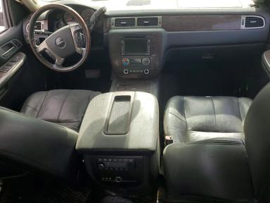 منظر 2008 GMC YUKON DENALI، زاوية 8