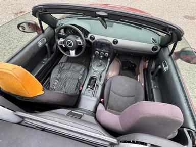 منظر 2010 MAZDA MX-5 MIATA، زاوية 9