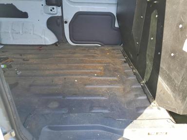 Vue de 2011 FORD TRANSIT CONNECT XLT DELIVERY VAN, angle 10
