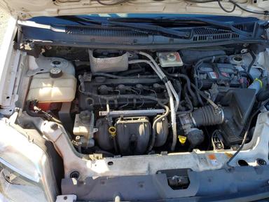 Vue de 2011 FORD TRANSIT CONNECT XLT DELIVERY VAN, angle 11