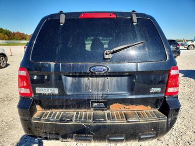 Vue de 2010 FORD ESCAPE XLT, angle 6