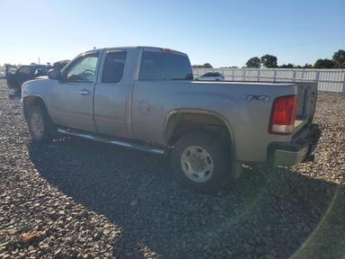 Вид 2008 GMC SIERRA K2500 HEAVY DUTY, угол 2