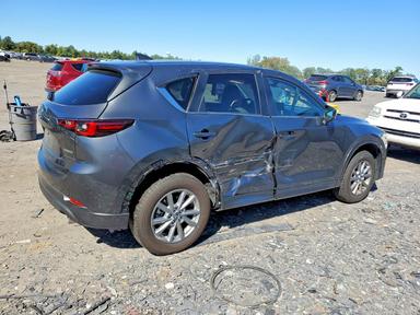 Вид 2025 MAZDA CX-5 PREFERRED, угол 3