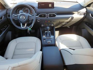 Вид 2025 MAZDA CX-5 PREFERRED, угол 8
