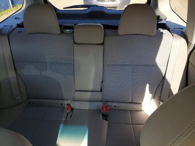 Vue de 2011 SUBARU FORESTER 2.5X, angle 10