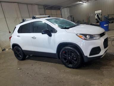 Vista de 2018 CHEVROLET TRAX 1LT, ángulo 4