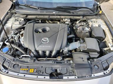 Vista de 2022 MAZDA 3 PREFERRED, ángulo 11