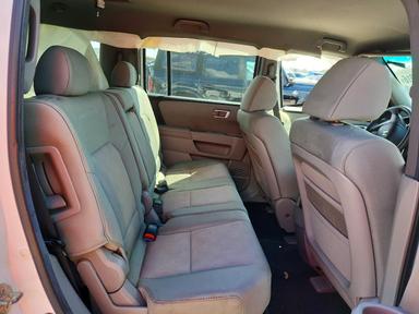 Vue de 2011 HONDA PILOT LX, angle 11