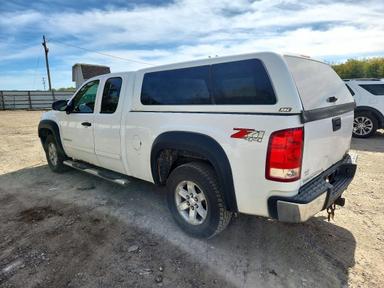 Vista de 2012 GMC SIERRA K1500 SLE, ángulo 2