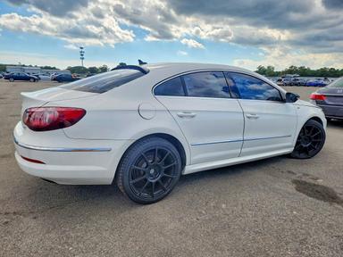 Vista de 2012 VOLKSWAGEN CC SPORT, ángulo 3