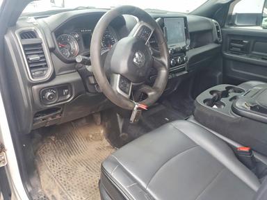 2022 RAM 3500 TRADESMAN view, angle 8