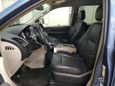 Vue de 2012 CHRYSLER TOWN &amp; COUNTRY TOURING, angle 7