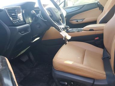 Vue de 2024 LEXUS NX 350 PREMIUM, angle 7
