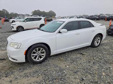 2015 CHRYSLER 300 LIMITED view, angle 1