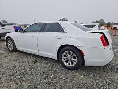 2015 CHRYSLER 300 LIMITED view, angle 2