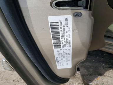 Vue de 2014 CHRYSLER TOWN &amp; COUNTRY TOURING, angle 12