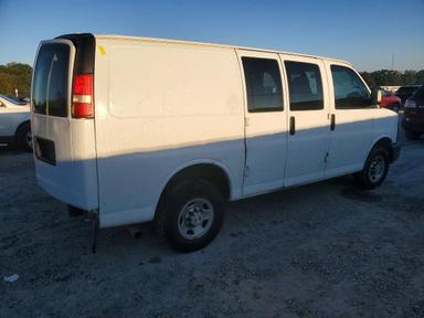 Vista de 2008 CHEVROLET EXPRESS 3500 DELIVERY VAN, ángulo 3