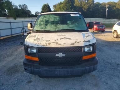 Vista de 2008 CHEVROLET EXPRESS 3500 DELIVERY VAN, ángulo 5