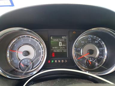 Vue de 2012 CHRYSLER TOWN &amp; COUNTRY LIMITED, angle 9