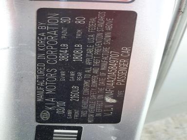 Vue de 2010 KIA FORTE EX, angle 12