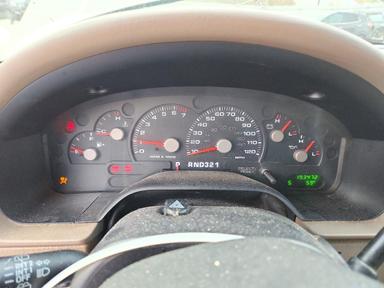 منظر 2003 FORD EXPLORER XLT، زاوية 9