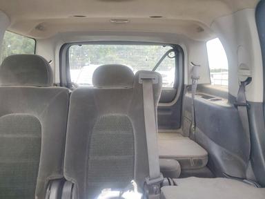 Vue de 2003 FORD EXPLORER XLT, angle 10