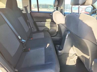 منظر 2011 JEEP COMPASS SPORT، زاوية 10