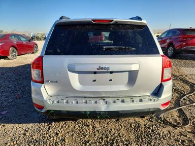 منظر 2011 JEEP COMPASS SPORT، زاوية 6