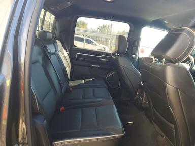 منظر 2020 RAM 1500 LARAMIE، زاوية 10