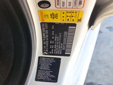 منظر 2008 BMW X3 3.0SI، زاوية 12