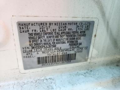 Vue de 2018 NISSAN VERSA NOTE SV, angle 12
