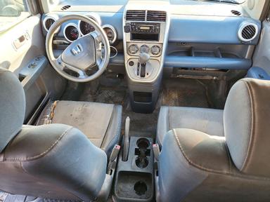Vista de 2006 HONDA ELEMENT LX, ángulo 8