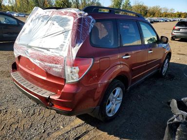 Вид 2010 SUBARU FORESTER 2.5X PREMIUM, угол 3