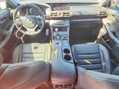 منظر 2016 LEXUS IS 200T، زاوية 8