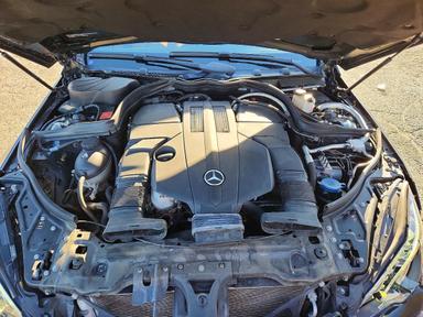 Vue de 2016 MERCEDES-BENZ E 400, angle 11