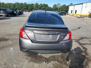 منظر 2016 NISSAN VERSA 1.6 SV، زاوية 6