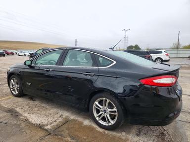 Вид 2016 FORD FUSION TITANIUM PHEV, угол 2