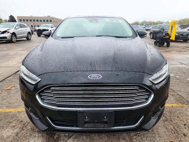 Вид 2016 FORD FUSION TITANIUM PHEV, угол 5