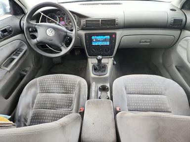Vedere 2003 VOLKSWAGEN PASSAT GL, unghi 8