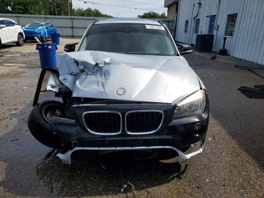 منظر 2014 BMW X1 SDRIVE28I، زاوية 5