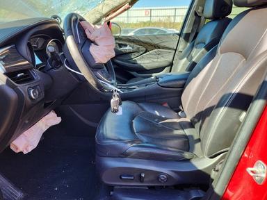 Вид 2020 BUICK ENVISION ESSENCE, угол 7