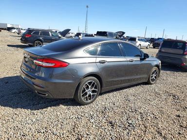 Vedere 2019 FORD FUSION SE, unghi 3