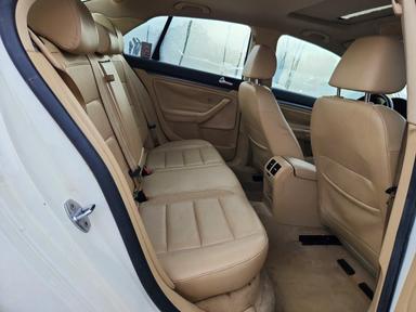 منظر 2008 VOLKSWAGEN JETTA SE، زاوية 10