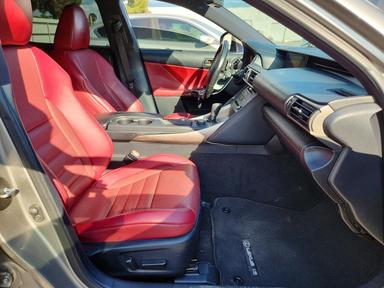 Vedere 2019 LEXUS IS 300, unghi 7