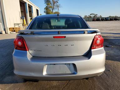 منظر 2014 DODGE AVENGER SE، زاوية 6
