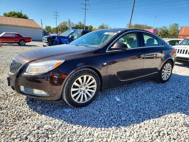 Vista de 2011 BUICK REGAL CXL, ángulo 1