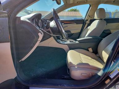 Vista de 2011 BUICK REGAL CXL, ángulo 7