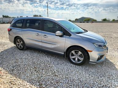 Vue de 2020 HONDA ODYSSEY EXL, angle 4